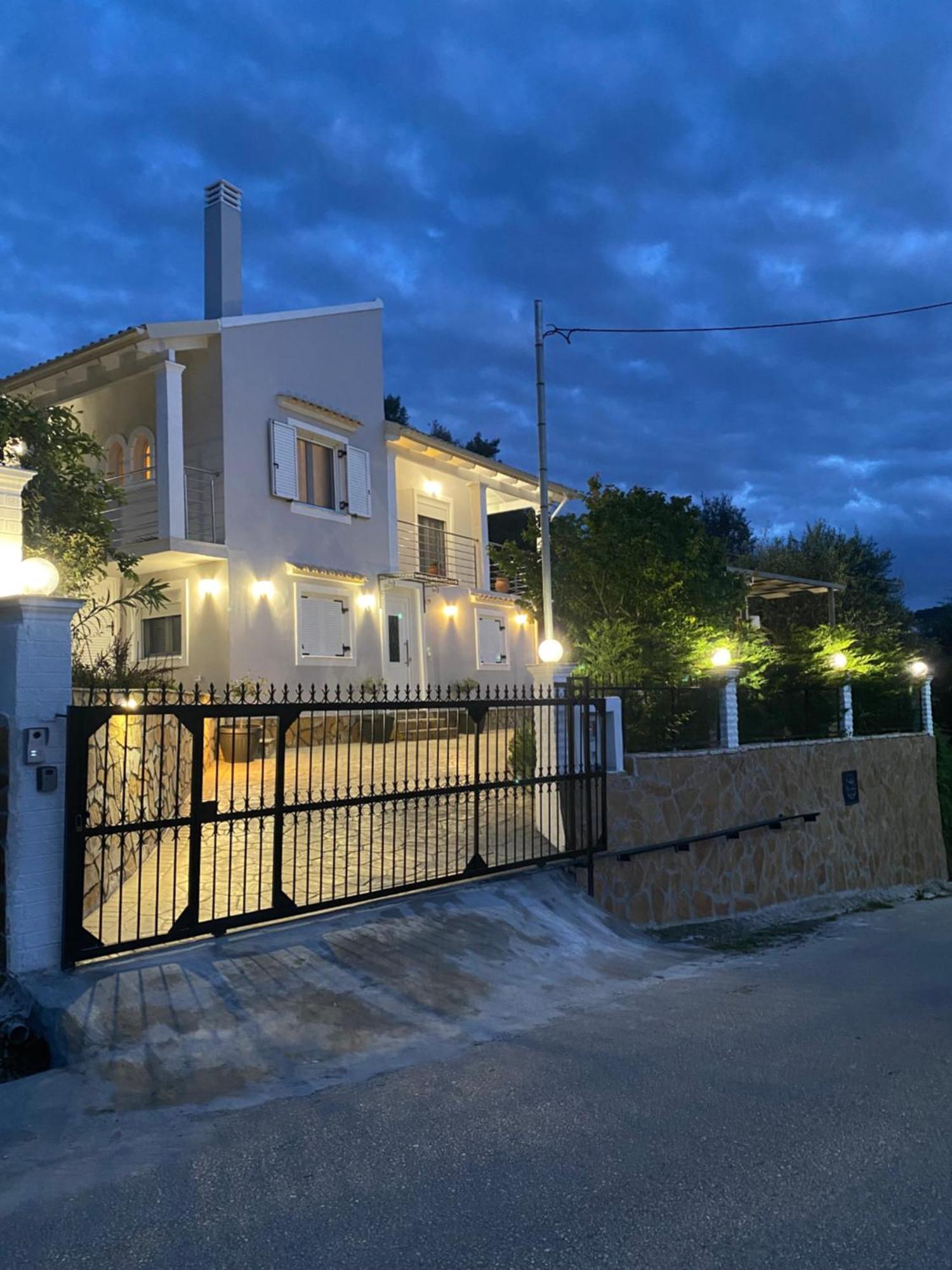 Villa Olea House 2' Walk From The Sea Notos Esterno foto